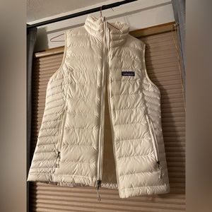 Patagonia white vest